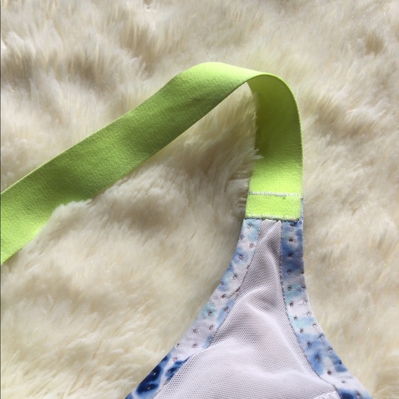 💕HP!💕 VSX | Blue White Neon Yellow Mesh Tie Dye Sports Bra - Picture 10 of 11